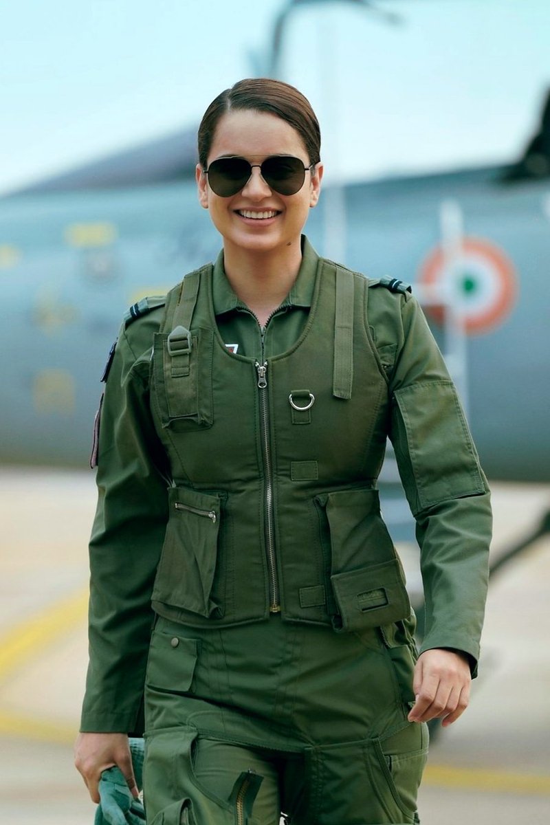 क्वीन आ रही है...👍👍👍
5th October 2022 Tejas
#tejas #KangnaRanaut #kanganaranuat