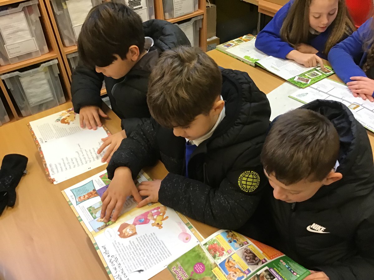 Science reading club was packed this lunchtime, it’s great to see the children enjoying sharing non-fiction books together.