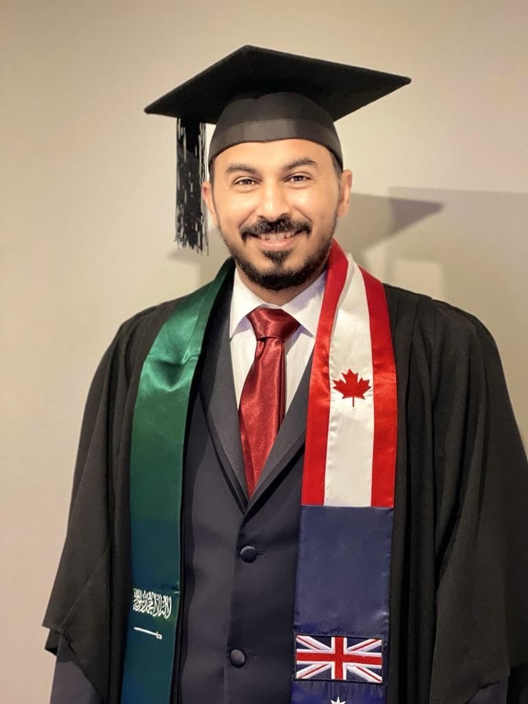 ghamdforum's tweet photo. "طموح العظماء لا يتوقف"

🔸يبارك ملتقى غامد بأجمل التهاني والتبريكات احد #مبتعثي_غامد في استراليا

عبدالله بن موسى علوان الغامدي🌟

لحصوله على درجة البكالوريوس في تخصص تقنية المعلومات من جامعة فيكتوريا بمدينة ملبورن

سائلين الله له دوام التوفيق والسداد. https://t.co/XcwBMsXR0d