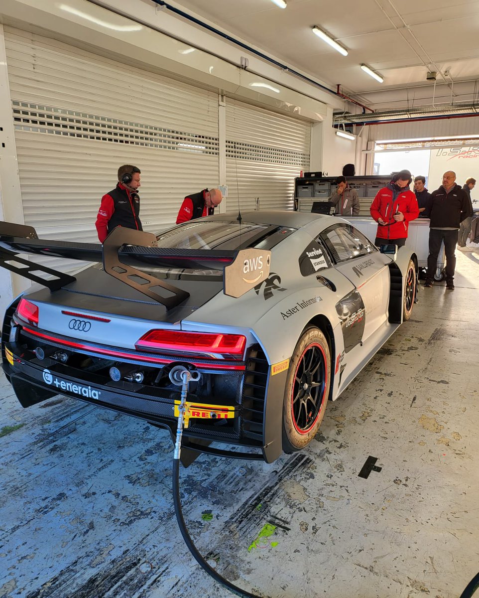 The 2022 season starts today!
🇪🇸 <a href="/CircuitValencia/">Circuit Ricardo Tormo</a> | <a href="/audisport/">Audi Sport</a> Test
#audisport #audi #audir8lms #isrteamitalia