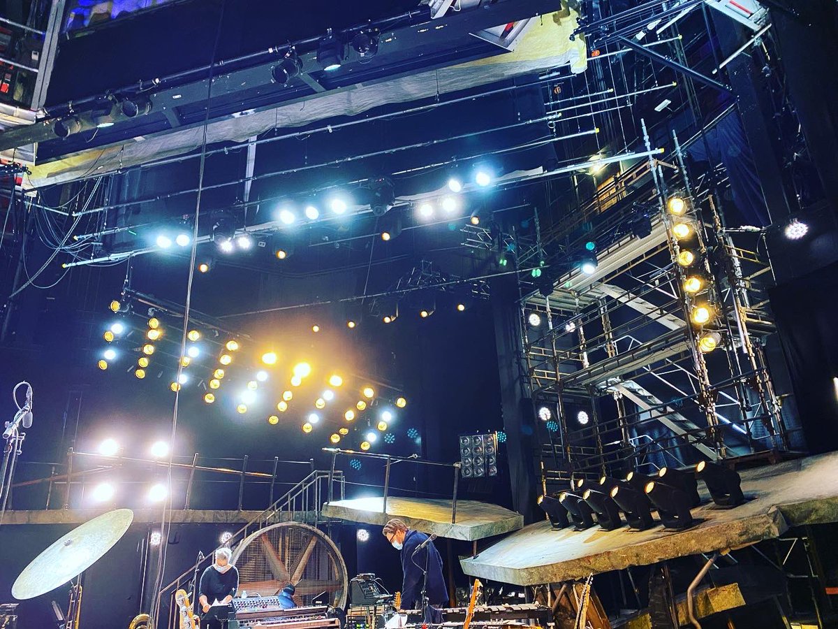 Sound and prep 🚀
vier.live/act/jaga-jazzi…