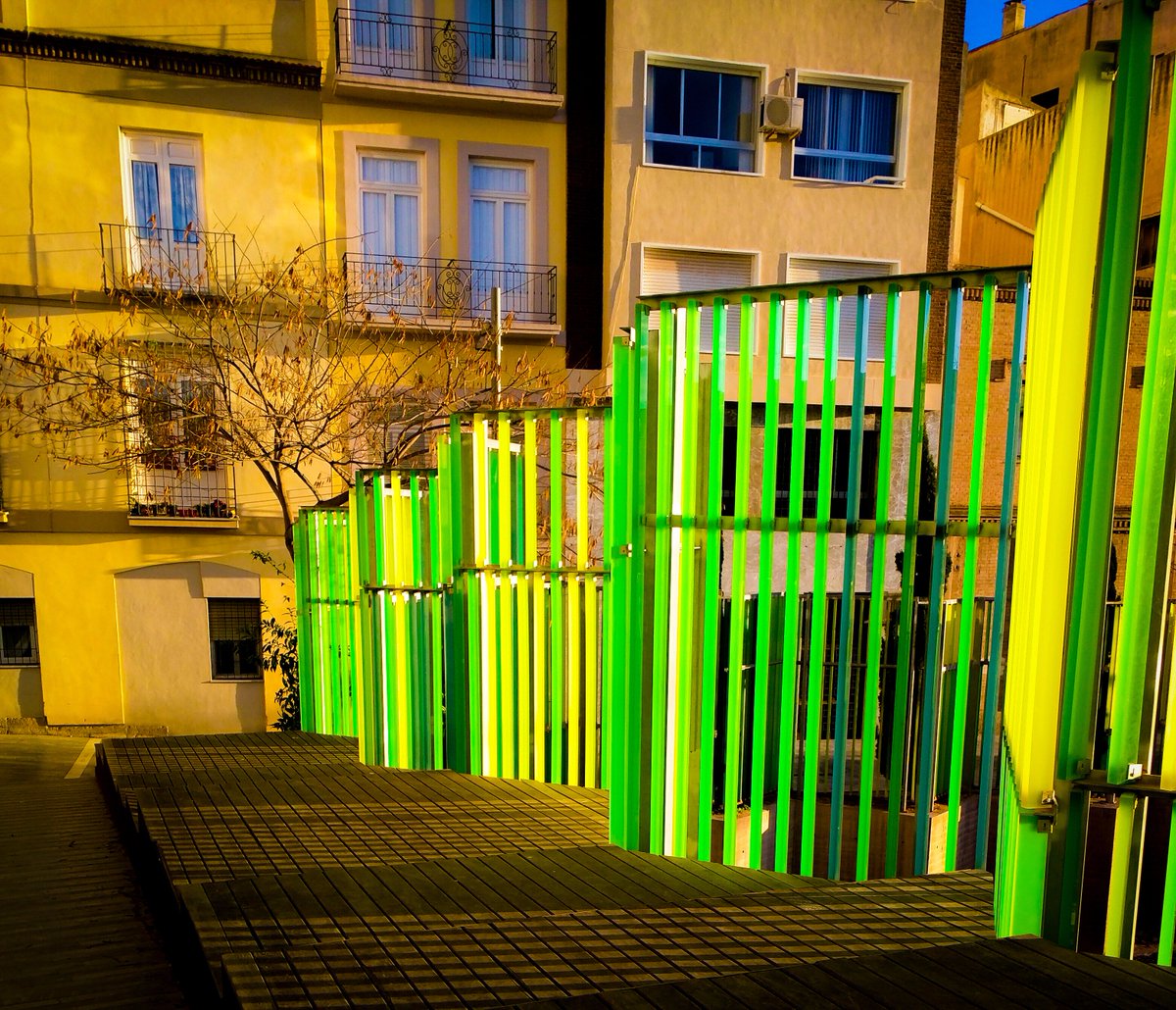 UrbanicGrind's tweet photo. #Colours from the #Streets

#mobile #photography https://t.co/uhzgWB2X3t