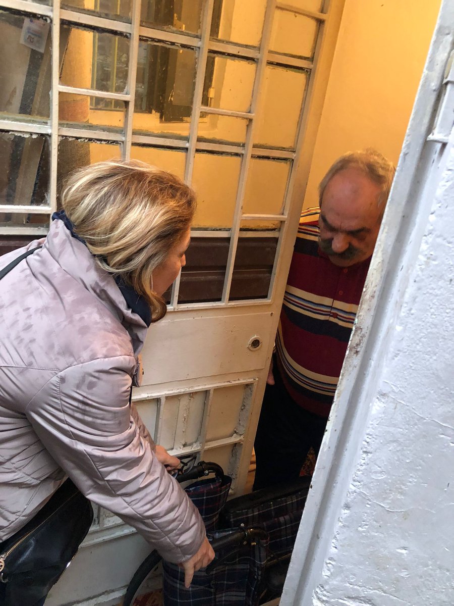 Çok şükür bu günde bir kalbe dokunduk <a href="/Akpartikucukce1/">Akpartikucukcekmecesosayalpolitikalar</a> sahada <a href="/akpartiistanbul/">AK Parti İstanbul</a> <a href="/osmannnurika/">Osman Nuri Kabaktepe</a> <a href="/SayimMadak/">Dr. Sevim Sayım Madak 🇹🇷</a> <a href="/AkKcekmece/">AK Parti Küçükçekmece</a> <a href="/avrecepsencan/">Av. Recep Şencan</a> <a href="/Leyla80023525/">Leyla</a>