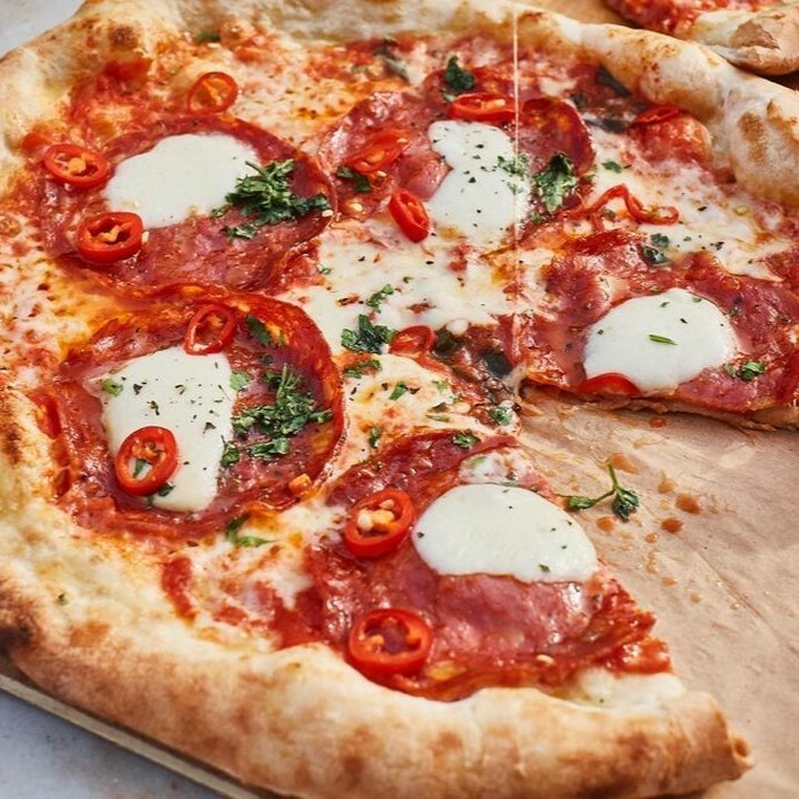 We will be serving Pizza`s today from 5pm, all of the proceeds will be given the the Barnes Community Association. Come on down. instagr.am/p/CXLqLRKNUT5/