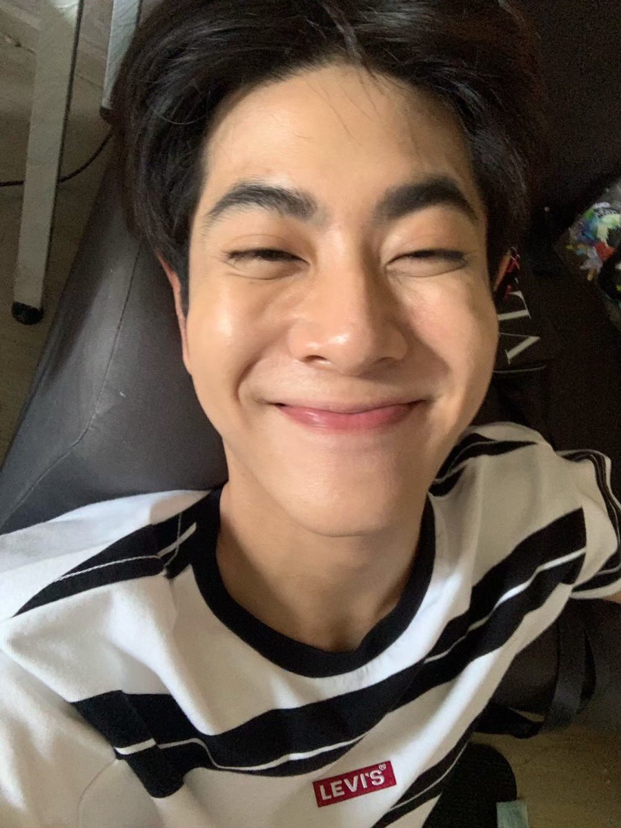STORY_EarthMix's tweet photo. ยินดีกับ 700K ผู้ติดตาม Twitter ด้วยนะคะ 🎊

#700KProudtoLoveMix
#mixxiw @wixxiws https://t.co/C8C8jkpmvs