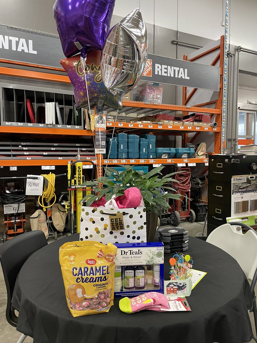 shelia manning (@manning_she) on Twitter photo When you have the best team that loves on you and surprises you first thing in the morning to say they are proud of me…I’m truly blessed <a href="/ProScottsboro/">Scottsboro Pro Desk</a> <a href="/cierrafaith_03/">Cierra Sanders♒✌️</a> When you have the best team that loves on you and surprises you first thing in the morning to say they are proud of me…I’m truly blessed <a href="/ProScottsboro/">Scottsboro Pro Desk</a> <a href="/cierrafaith_03/">Cierra Sanders♒✌️</a>