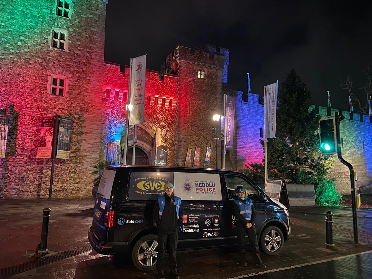 MikeUniSIO's tweet photo. #OpMistletoe running throughout December & our @SWPVolunteers are working on the #SafetyBus every night with @SWPCardiff tackling Vulnerability & getting people to a place of safety!
Working with partners such as @CLicensees , @FOR_Cardiff & @WelshAmbulance
to #KeepCardiffSafe https://t.co/F4U5z4Lyku