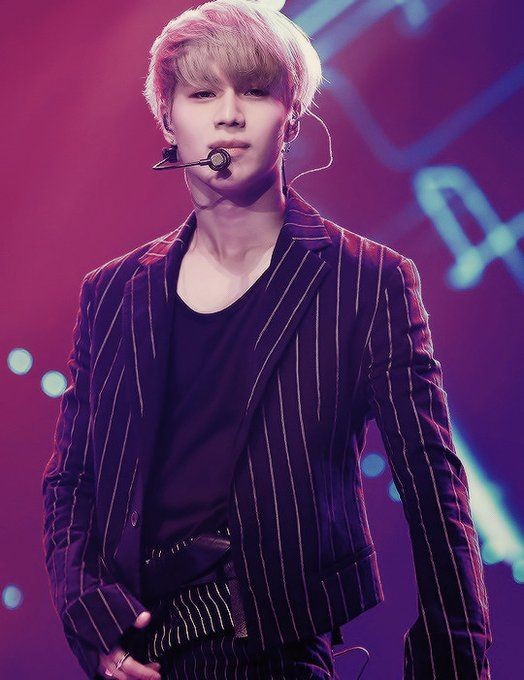 TIdeA16's tweet photo. @Whosfan_HANTEO I nominate #TAEMIN from 
@SHINee

 #Whosfan #WhosPICK_in_Sokcho 
#태민 https://t.co/1aOaALICmX