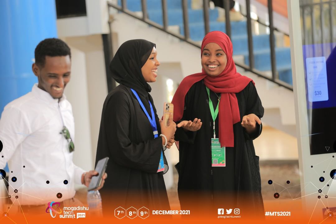 wehlie_ahmed's tweet photo. My favorite part of @MogTechSummit is always people are smiling😍.

#MTS2021 #MTSReturns https://t.co/PI1KRBok4l