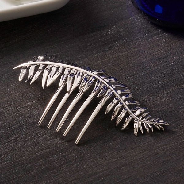 shapeways's tweet photo. #SterlingSilver (92.5% silver) is a high-quality silver alloy commonly used in #jewelry and other skin-safe applications.

Get started on a project today! Learn more here: https://t.co/ELgouQSzmQ

#3dprinting #design #bespoke #artists #art #jewelers #preciousmetals #3dpring https://t.co/U5kTLNjK9D