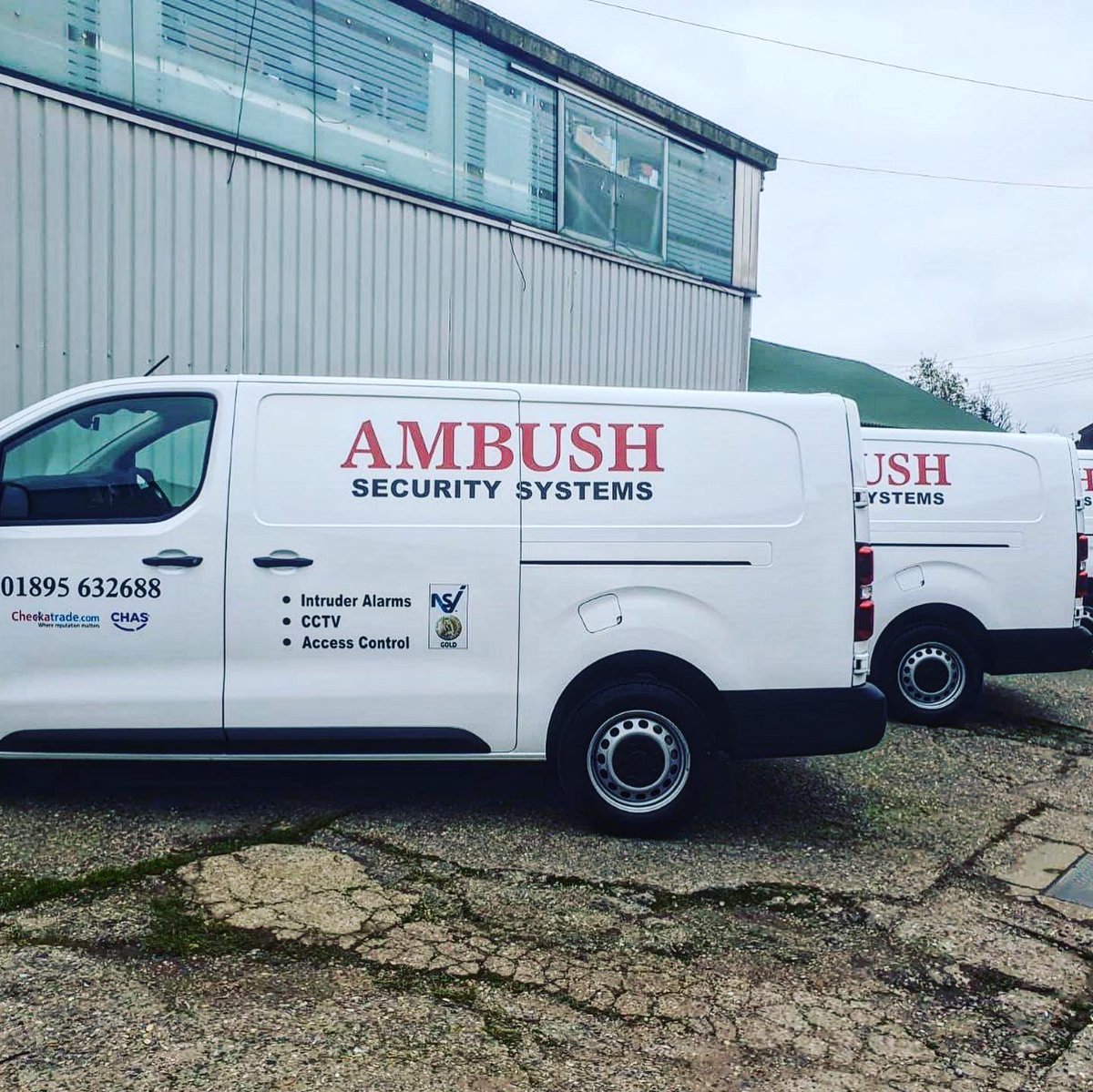 AmbushSec's tweet photo. Latest editions to the Ambush fleet! ๐
We are pleased to announce that all of Ambushโs engineer vehicles are now ULEZ compliant, meaning they meet the latest emissions standards to improve Londonโs air quality ๐๐ป .
.
.
.
.
.
#ambushsecurity #securityprofessionals #security https://t.co/4ilYSYxYFP