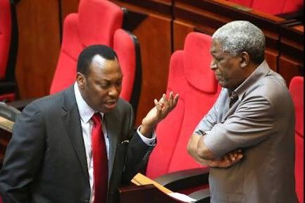 ayubu_madenge's tweet photo. Kutoka Dar Technical College (DIT) mpaka kusoma Uhandisi umeme Uingereza, kisha kwa miaka 20 akafundisha vyuo UDSM, Norway na USA. Akaongoza mashirika kama TANESCO, TAZARA, TPDC nk. Sasa kitabu cha Utalaamu alichoandika Waziri mstaafu Professor Mark Mwandosya kipo tayari. https://t.co/aGQg3LjePP