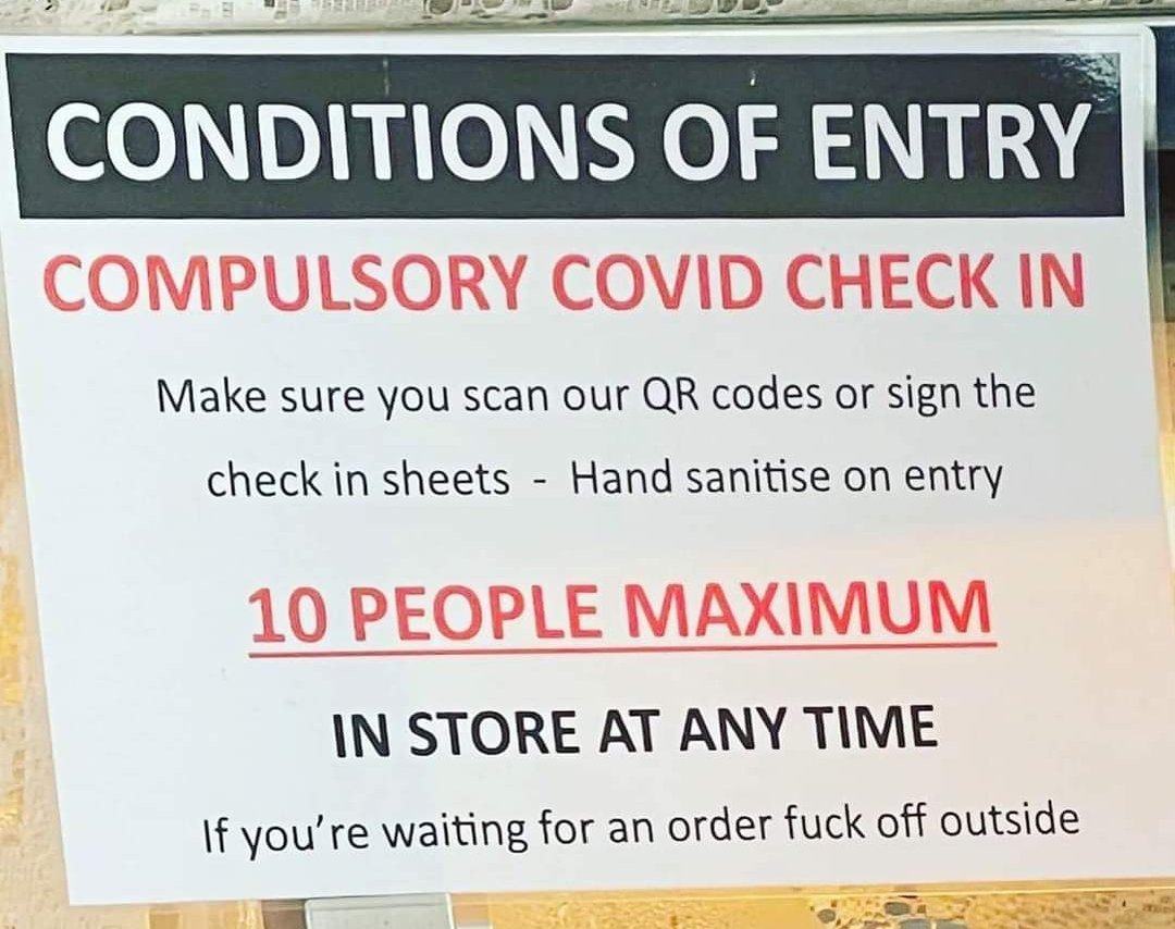 emdash47423240's tweet photo. Regional SA Fish & Chip Shop's take on "density requirements":
#SAHeapsGood
#SA #SouthAustralia #COVID19Aus https://t.co/vGSTE2dfy0