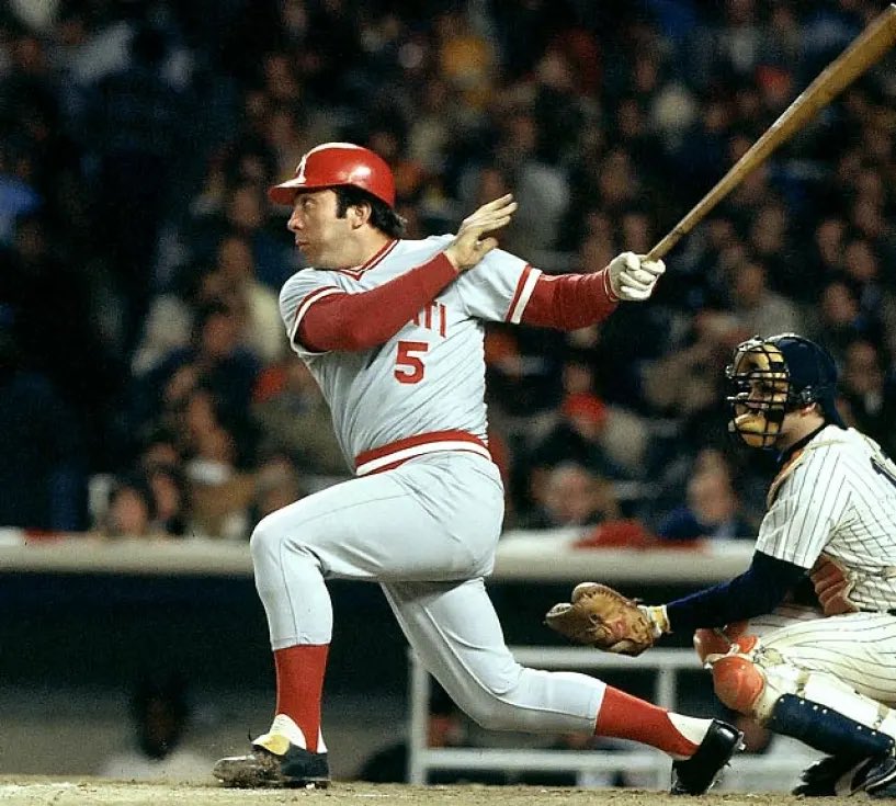 Happy 74th birthday to Hall of Fame catcher Johnny Bench, who was born on this day in 1947. 