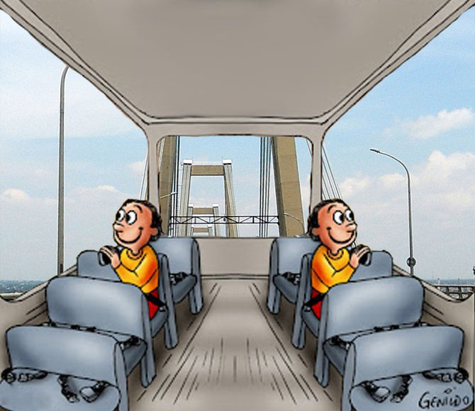 ironicdummy's tweet photo. Cuando vas a maracaibo y empiezas a pasar el puente https://t.co/uxzCwwcdcE