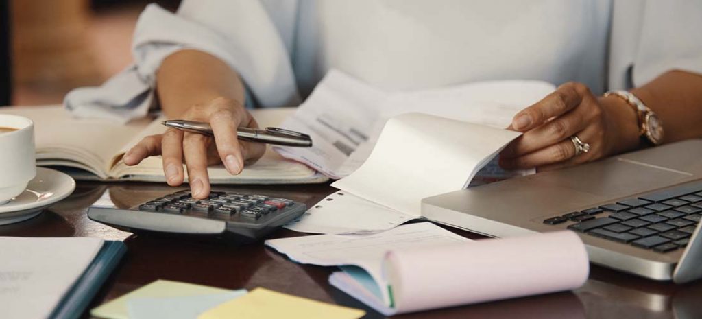 Al emitir una factura podemos equivocarnos y necesitemos modificarla, por ello, existen las facturas rectificativas.

En Monitor Informática te contamos con detalle en qué consisten y cómo hacer este tipo de facturas.👇

monitorinformatica.com/facturacion/qu…