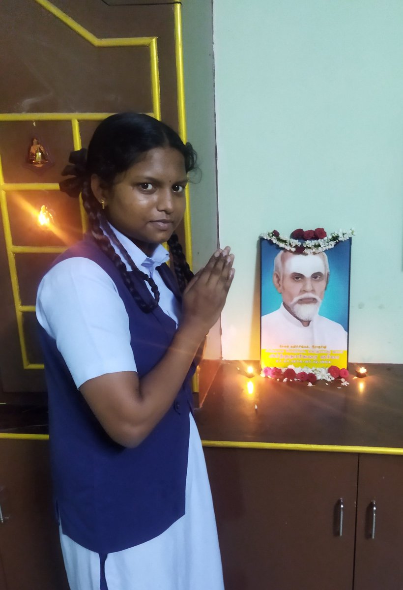 ManavariUzhavan's tweet image. இன்று எங்கள் இல்லத்தில் ராஜரிஷி அர்த்தநாரீச வர்மா அவர்களுக்கு புகழ் அஞ்சலி செலுத்தப்பட்டது..