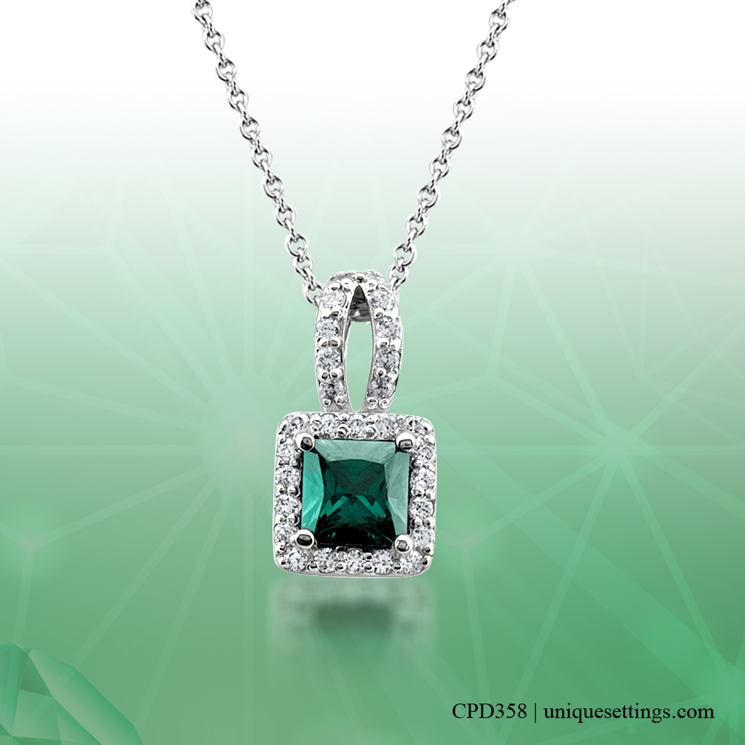 Unique_Settings's tweet image. Telling someone you love them and hearing it back gives you butterflies in your stomach!💕🦋
This excellent example of a Colored Stone Pendant with a gorgeous Emerald in its center will help your clients to hear that love back.😍
.
.
#pendant #jewelry #necklace  #newyork #usofny