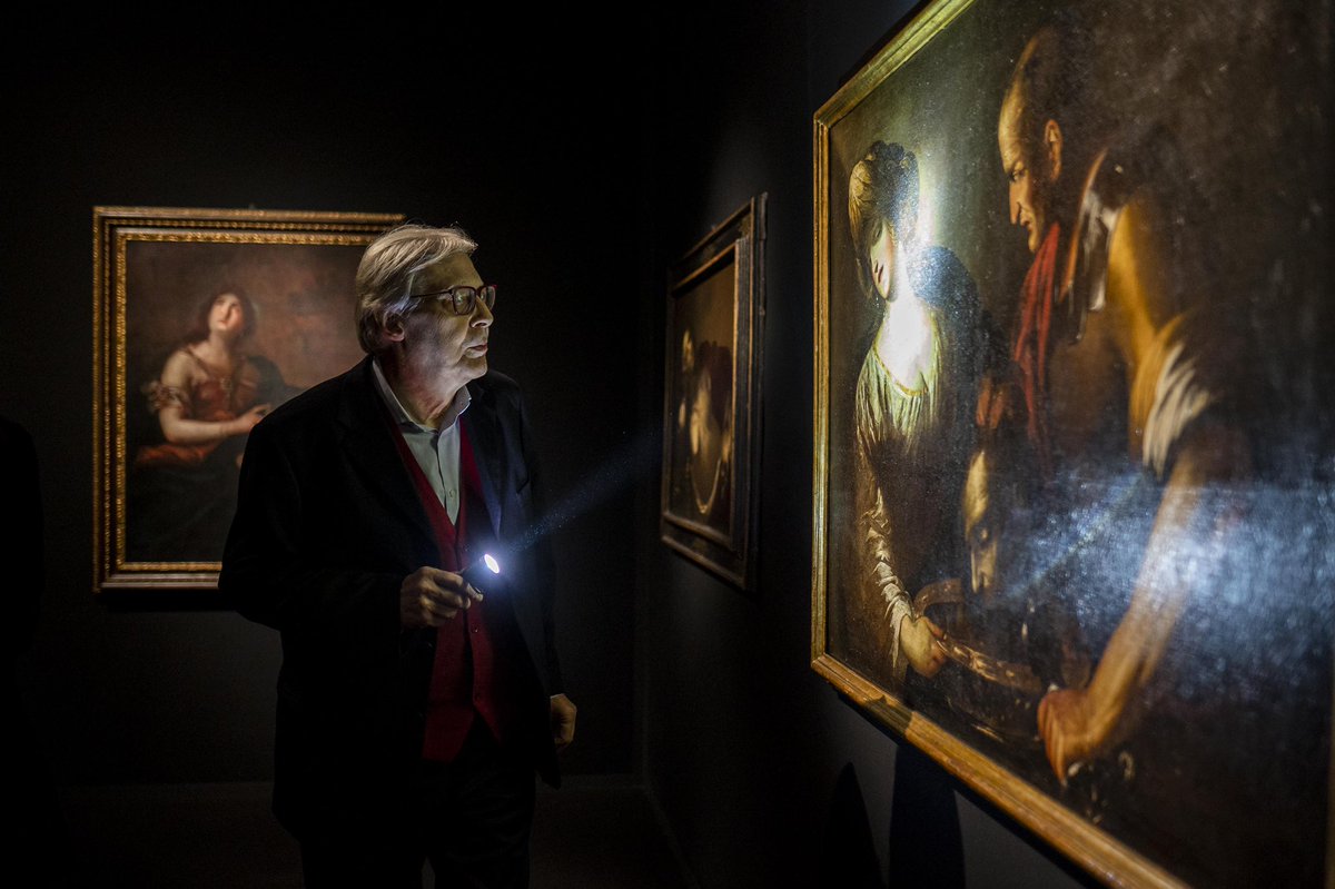 contemplazioni's tweet photo. Oggi l’inaugurazione con @VittorioSgarbi della mostra “I Pittori della Luce. Da Caravaggio a Paolini” presso la Cavallerizza di Lucca https://t.co/bO8KvzVGE8