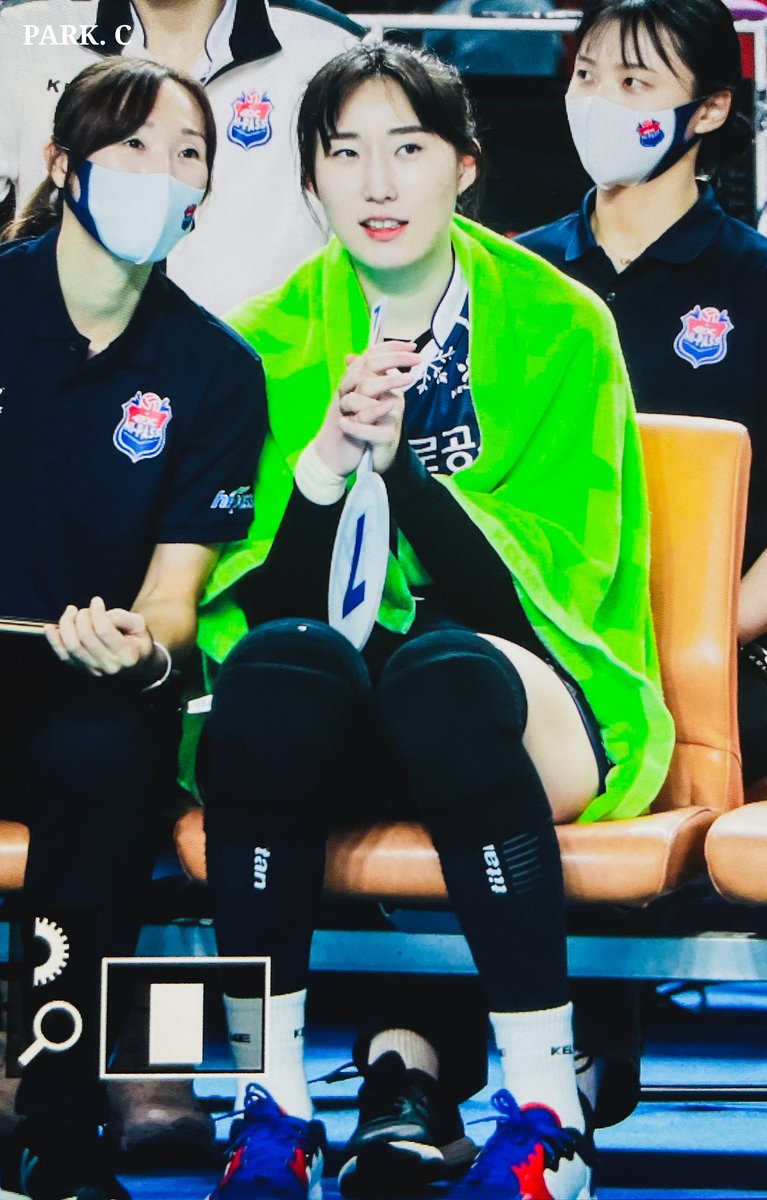 211207 도공 현건
#박정아 #도로공사
진짜 너무 간절했던 승리 ... ㅠㅠ