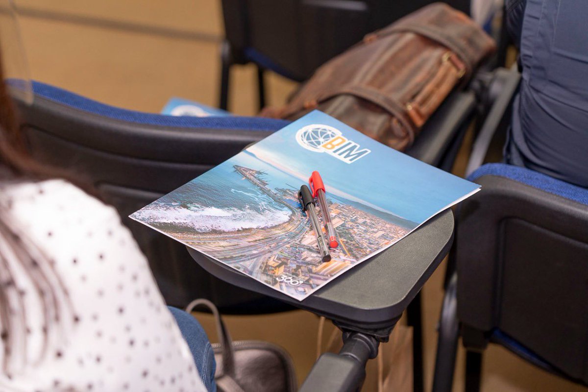 El proyecto BIM es un método de trabajo interdisciplinario en el cual participan todos los agentes de un proyecto de construcción. #REDBIM #Antofagasta 🏗️🏢🌎