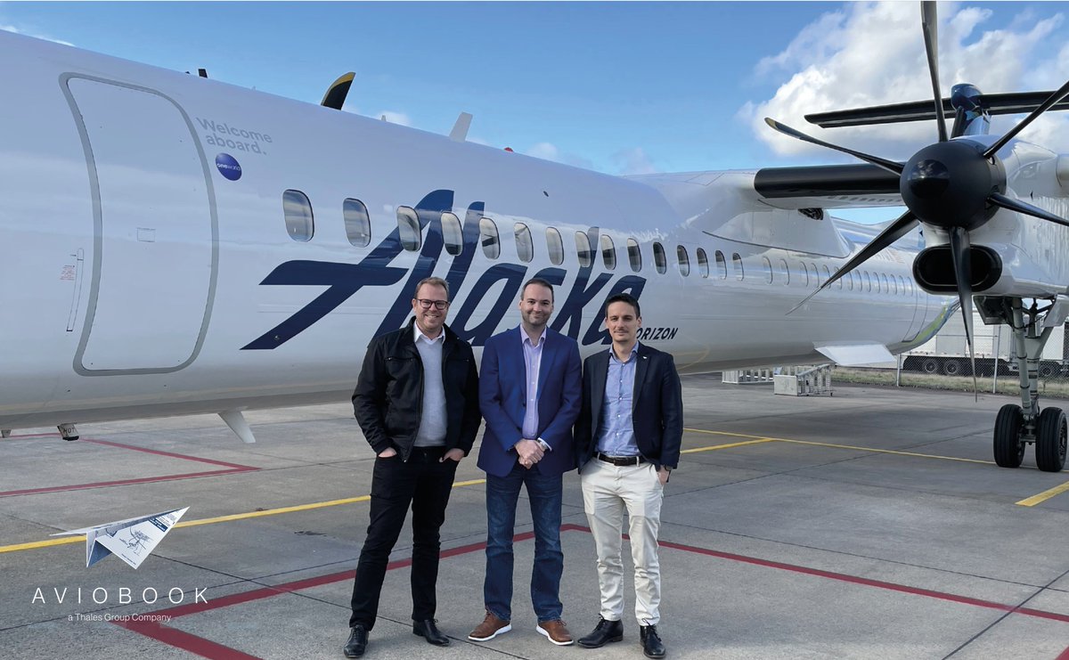 AVIOBOOK's tweet photo. Our Frédéric Dru, Nick Anderson and Loic Minghetti were so happy to spend some time with our customers now that the borders have reopened. Seeing #HorizonAir, the first fleet to be equipped with our #AID #AvioCast, meant the world to our team!
#AvGeek #AvioBook #futureofflight https://t.co/UHpu6MBeQj