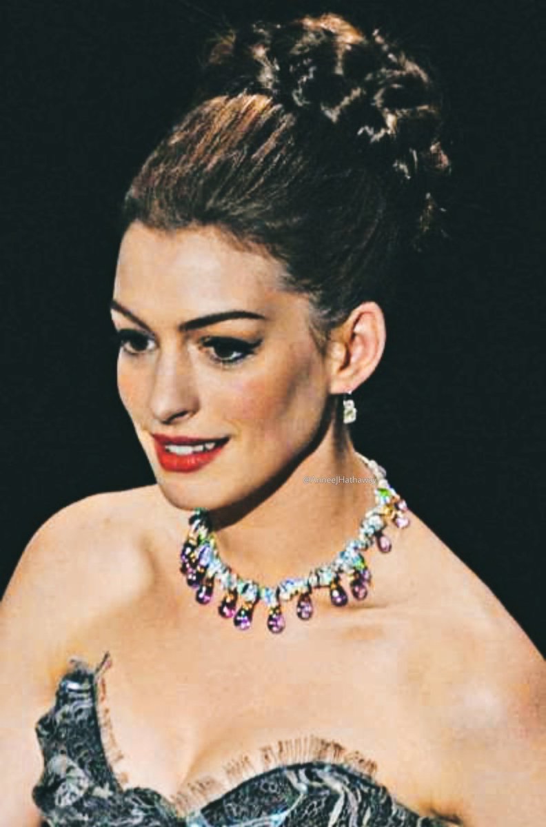 AnneeJHathaway's tweet photo. 🥺
#AnneHathaway https://t.co/L4UFxWdjEC