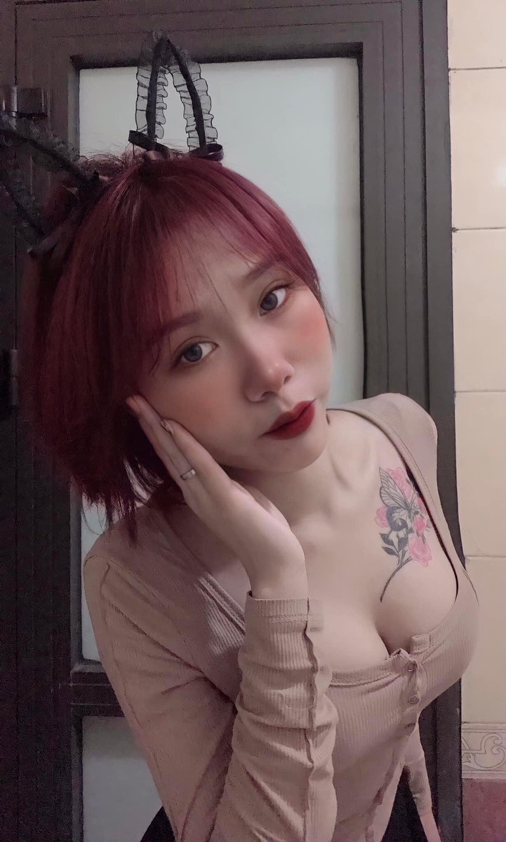 FeiyueQ's tweet photo. 在吗老公🤗
#母狗 https://t.co/oLvbWN2oqN