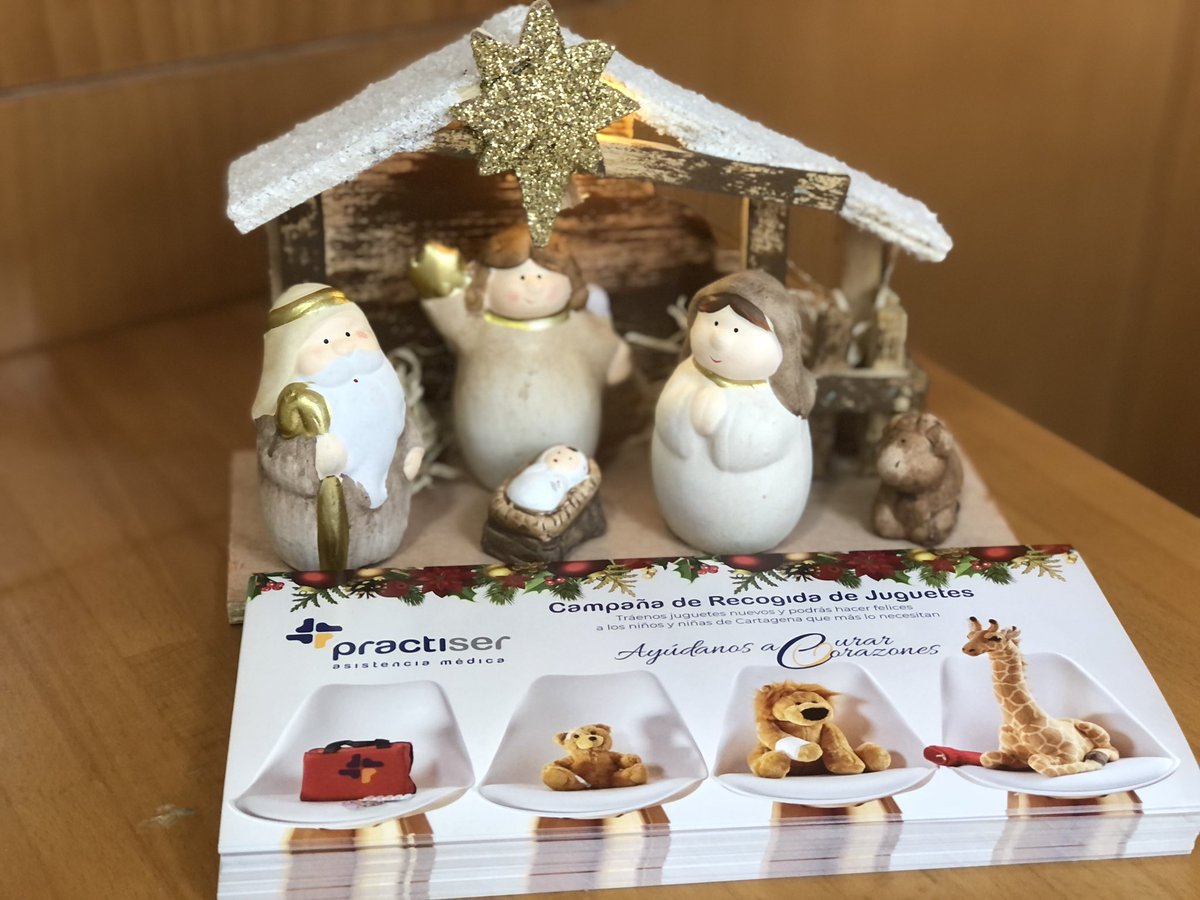 practiser_am's tweet photo. 🌟 Ya brilla el #ambientenavideño en #Practiser‼️
🤴El buzón real está preparado.
Las cartas para los Reyes Magos están a vuestra disposición para escribir la lista de deseos y echarlas después al buzón. ✨
🪆Hasta el día 22, seguimos recibiendo juguetes nuevos en su embalaje. https://t.co/7UNaJQyKyi