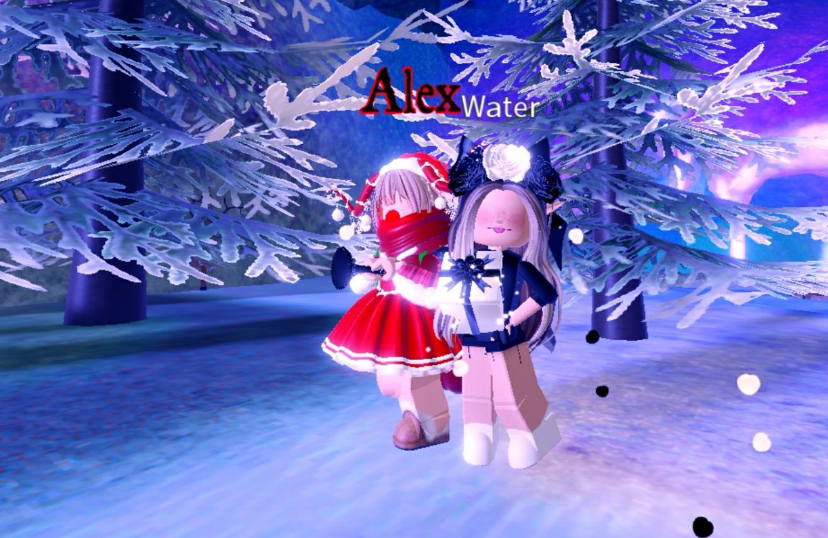 Tong05001842's tweet photo. A picture of me and my best friend alex again, cuz why not😋😋 https://t.co/hGmswVMLpQ
