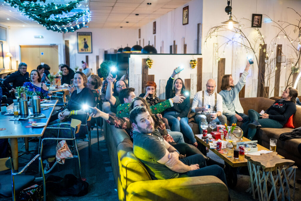 It’s been a tough year and we want you to end 2021 on a high note by spreading the Christmas cheers far and wide🎄🎅

Take a look at our latest blog written by the <a href="/5to9Club/">5 to 9 Club</a>, on  how to spread Christmas cheer throughout your organisation!✨

Read here👇
ice.community/blog/2021/12/0…