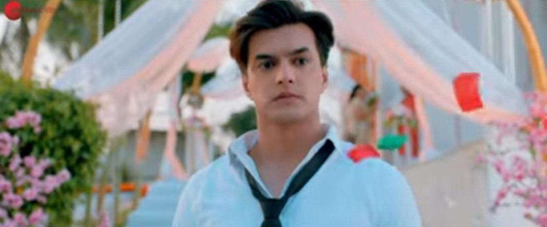 mostlyfvrtss's tweet photo. The way he changes his expression from happy to sad ❤🥺. No one can beat him in emotional scenes 💔💔

NAINO FT MOHSIN OUT NOW
#NainonKaYeRonaJaayeNa https://t.co/sQizHxUKPx
