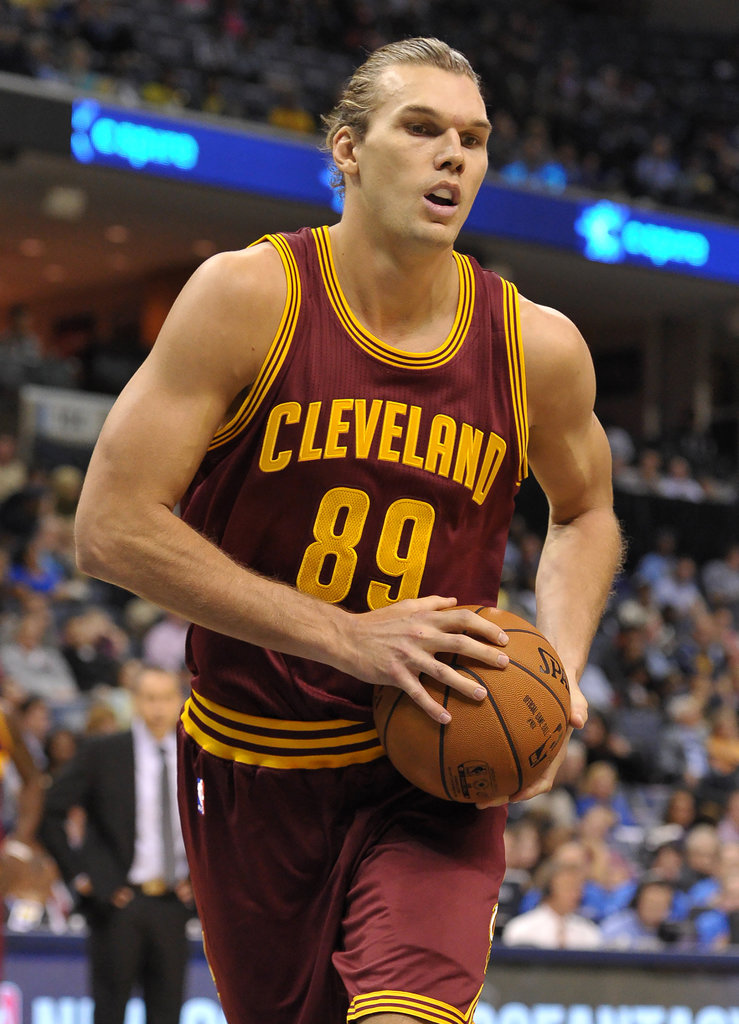 Happy birthday to Lou Amundson! The best in history. 