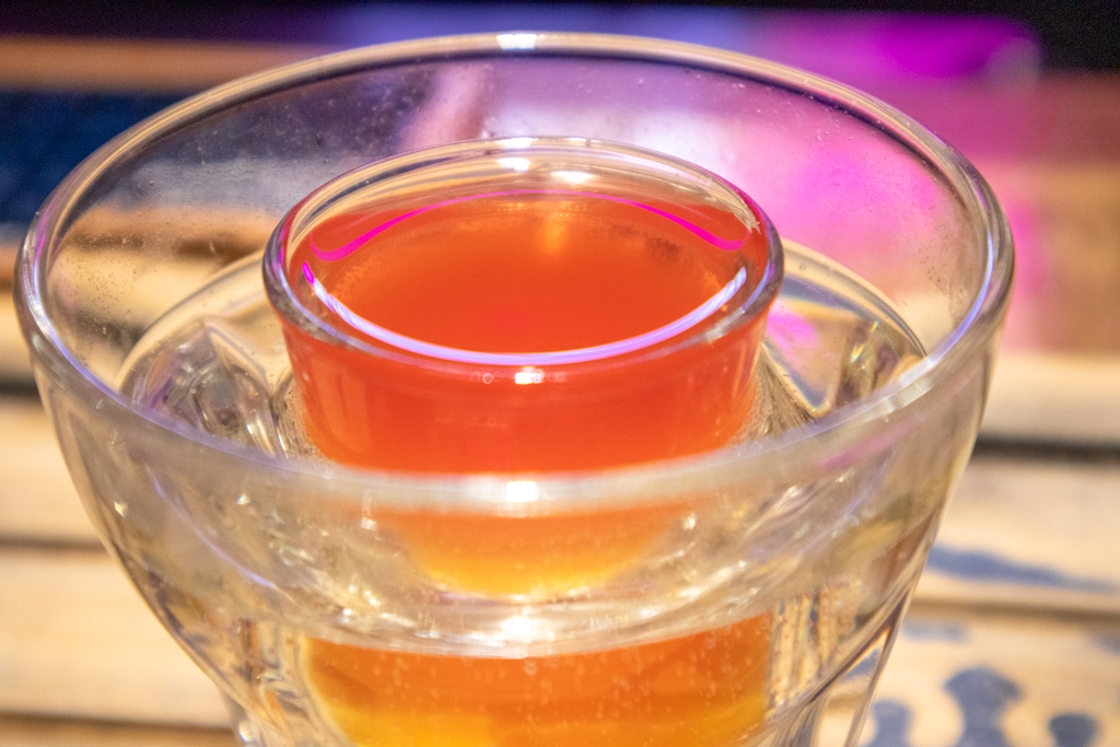 for when you're feeling too bougie for a jagerbomb 
#PlayAtPins #PreAtPins #Bowling #Cocktails #Cardiff #SouthWales #EscapeRooms #Karaoke