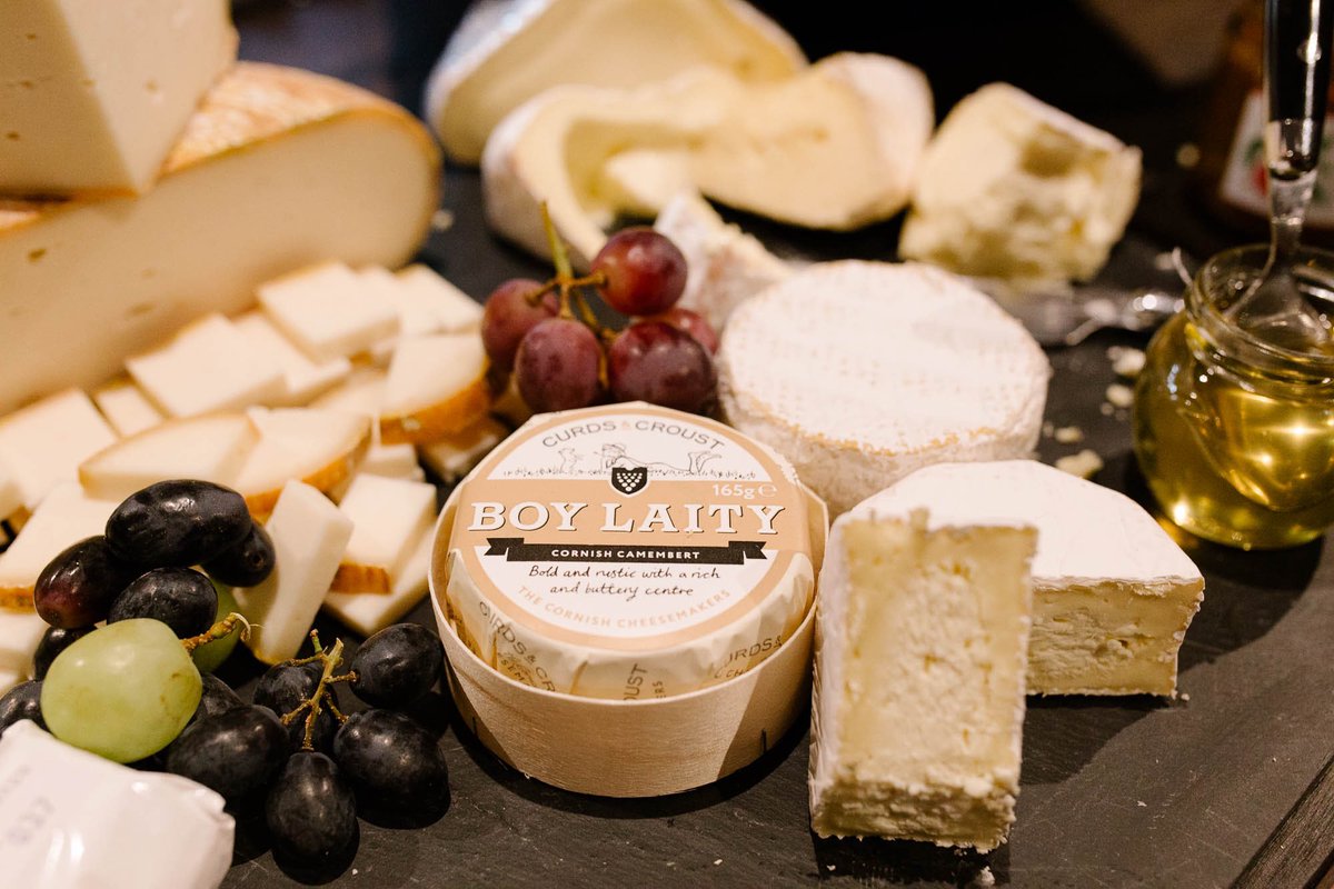 If you’re based in #Brighton or #Hove don’t forget we have a handful of retail stores for you to grab your favourite #cheese and #charcuterie products in an instant 🙌

Visit @curds_and_cases_hove on #WesternRoad, The Deli in #EastStreetArcade and Toasted on #TrafalgarStreet 🧀
