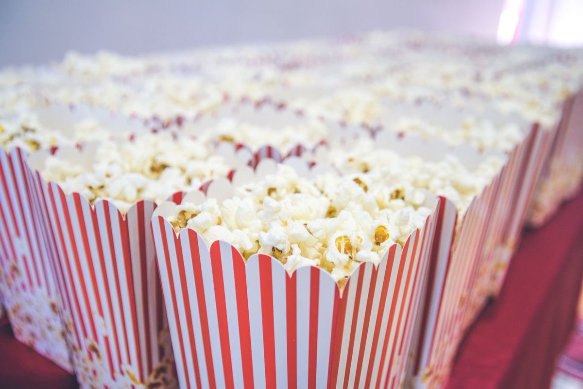 mrhollidayteach's tweet photo. In celebration of our Yr 1 to Yr 6 students that have been reading avidly, quizzing frequently and have achieved their Accelerated Reader target of 100%, we arranged an SVS Cinema Day! Thank you @MissKabbani
#southviewschool #togetherwesmile #togetherwevalue #togetherwesucceed https://t.co/r0QwOkXtDn