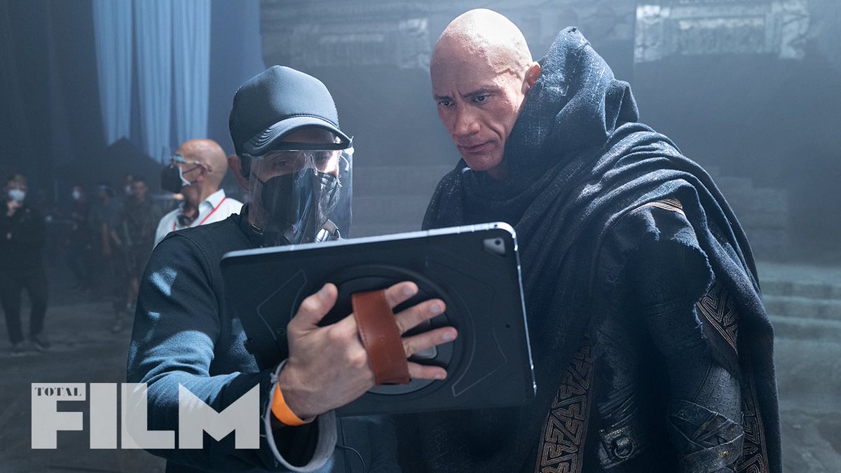 DiscussingFilm's tweet photo. New stills of Dwayne Johnson as #BlackAdam have been released.

(Source: @totalfilm) https://t.co/dep2u4dqqg