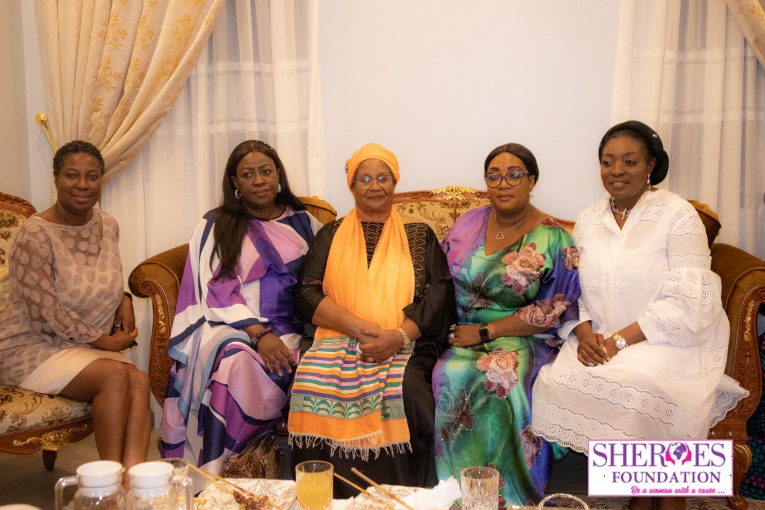 SheroesForum's tweet photo. This is what we got up to when our Chairman @DrJoyceBanda came into town https://t.co/DP5TzgMVQS
