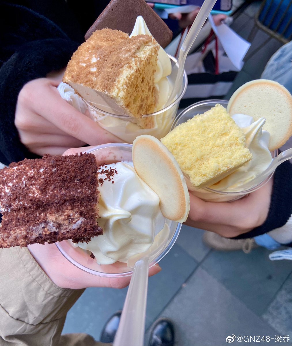 AshelyXie's tweet photo. 211207 Liang Qiao updates photos with SuRuiqi✨
🥰Ruiqi,Qiao,Jiao,Ice-cream
Three lovely babies❤️ https://t.co/DC71lz1NYh