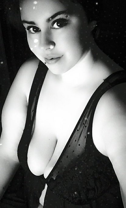 Good morning, I have so much exciting stuff happening in the next week new outfits and new can set up<a href="/tag/bbwaddiction"class="tags"><span>#bbwaddiction</span></a><a href="/tag/bbwloverz"class="tags"><span>#bbwloverz</span></a><a href="/tag/bbwnatural"class="tags"><span>#bbwnatural</span></a>