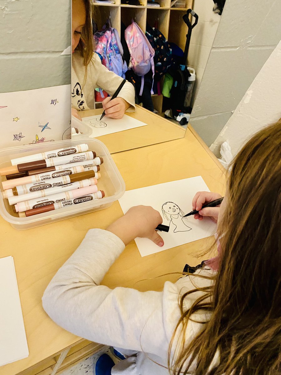 Getting to explore the new areas in our classroom during morning choice time! #HopewellHeroes #WEarelakota <a href="/hopewellECS/">HopewellECS</a>
