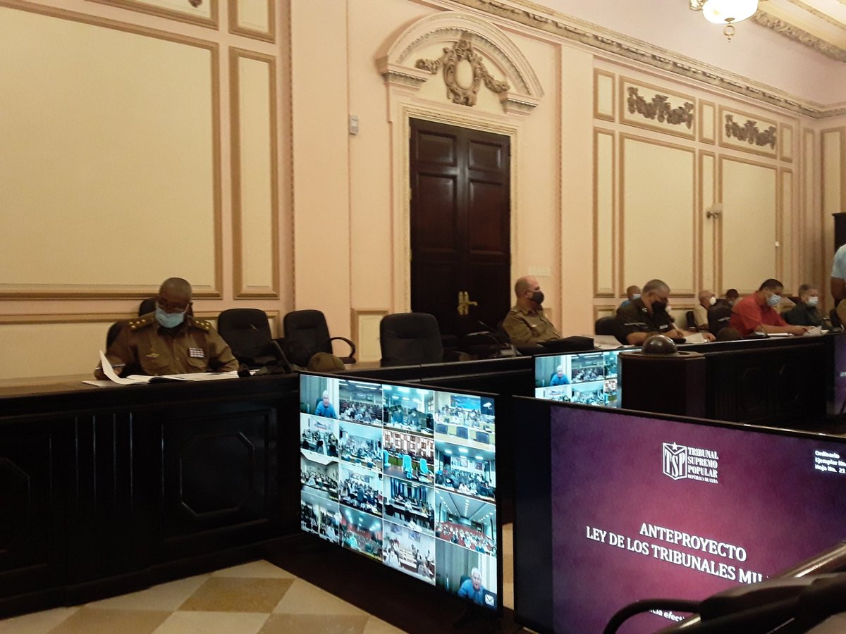 Diputados de la <a href="/AsambleaCuba/">Asamblea Nacional Cuba</a> discuten #Hoy , mediante videoconferencia, los proyectos de leyes que se presentarán en la venidera sesión del Parlamento. Se encuentra presente <a href="/anamarianpp/">Ana Mari Machado</a> , vicepresidenta de la Asamblea Nacional. #CubaVive #CubaLegisla <a href="/ACN_Cuba/">Agencia Cubana de Noticias</a>
