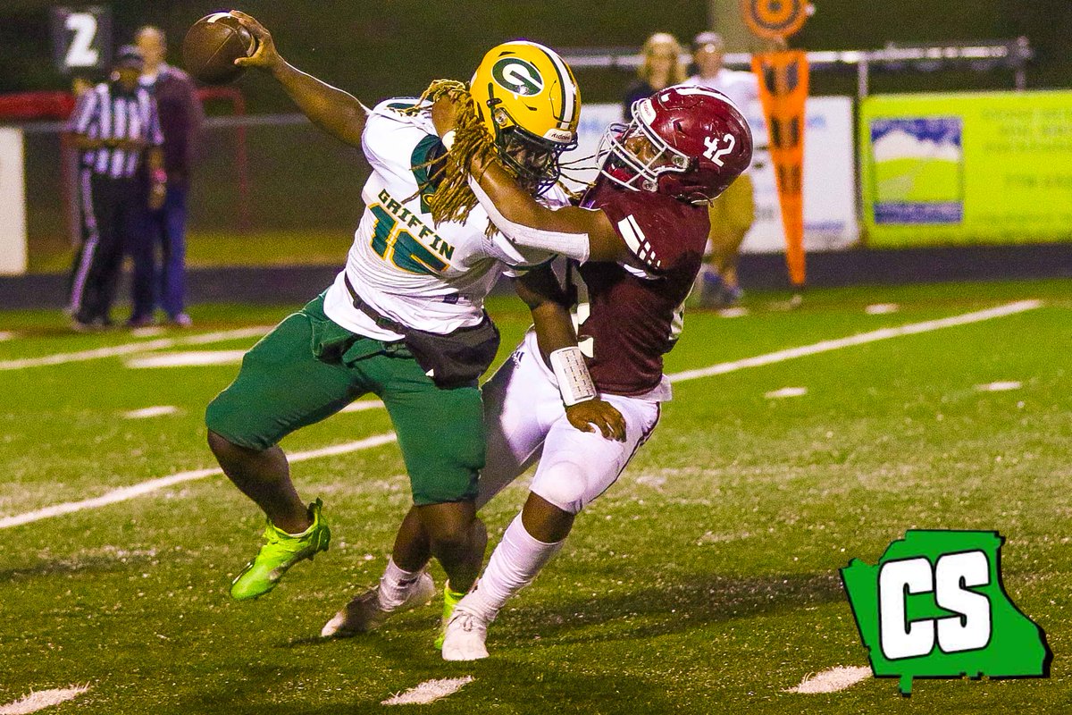 CowetaScore's tweet photo. All-Region 2-5A Football Team 
1st Team Defense 
From @NGVikingsFB 
DL - Colton Crawford 
LB - @Brandon77360335 
DB - @LandonUsher6 
@ngfbrecruits https://t.co/PMOmdhMEs5