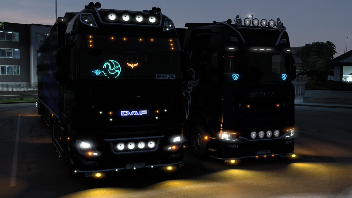 bryansagor's tweet photo. small drive on the #convoy last night with my NL  bro 
been a while it was very nice and chill run 
@SCSsoftware @DAFTrucksNV  @ScaniaGroup 
#ETS2 #eurotrucksimulation2 #modsession
night shoot📸🚛💨 https://t.co/nJhySgWZpB