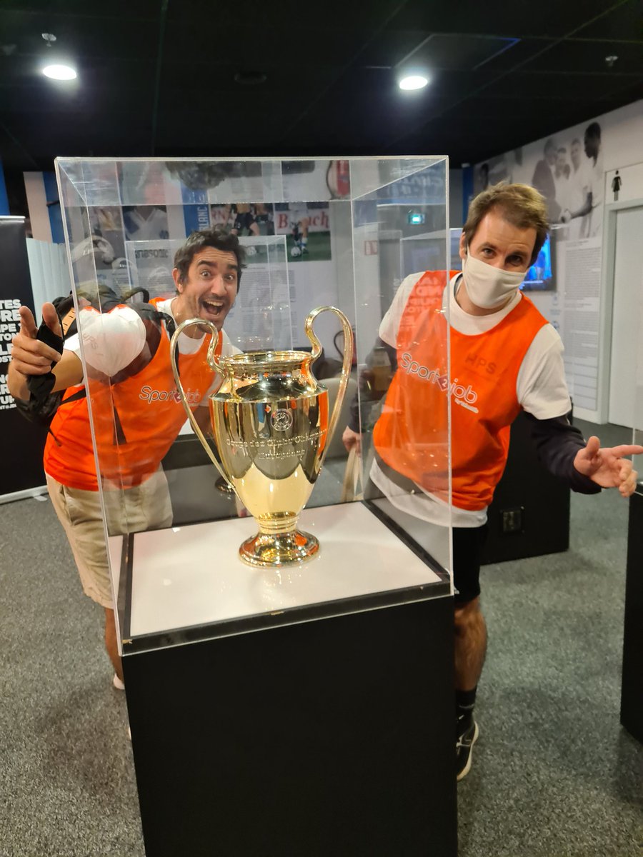 samyusv's tweet photo. ça continue au #Sport2job allez #LesFlamboyants pour la coupe !!! https://t.co/bVKwKVUpth