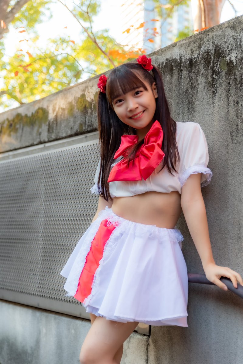 Noah_kmk's tweet photo. 2021.12.04  上野水上野外ステージ
IDOL MiXJUiCE
特典会中撮影

せろとにん✖️ばくだん
高橋みあ(@youtube_mia_)

#せろばく
#高橋みあ
#最強JK
#地下アイドル
#カメラ初心者
#ファインダー越しの私の世界
#写真好きな人と繋がりたい https://t.co/2jKszW9fel