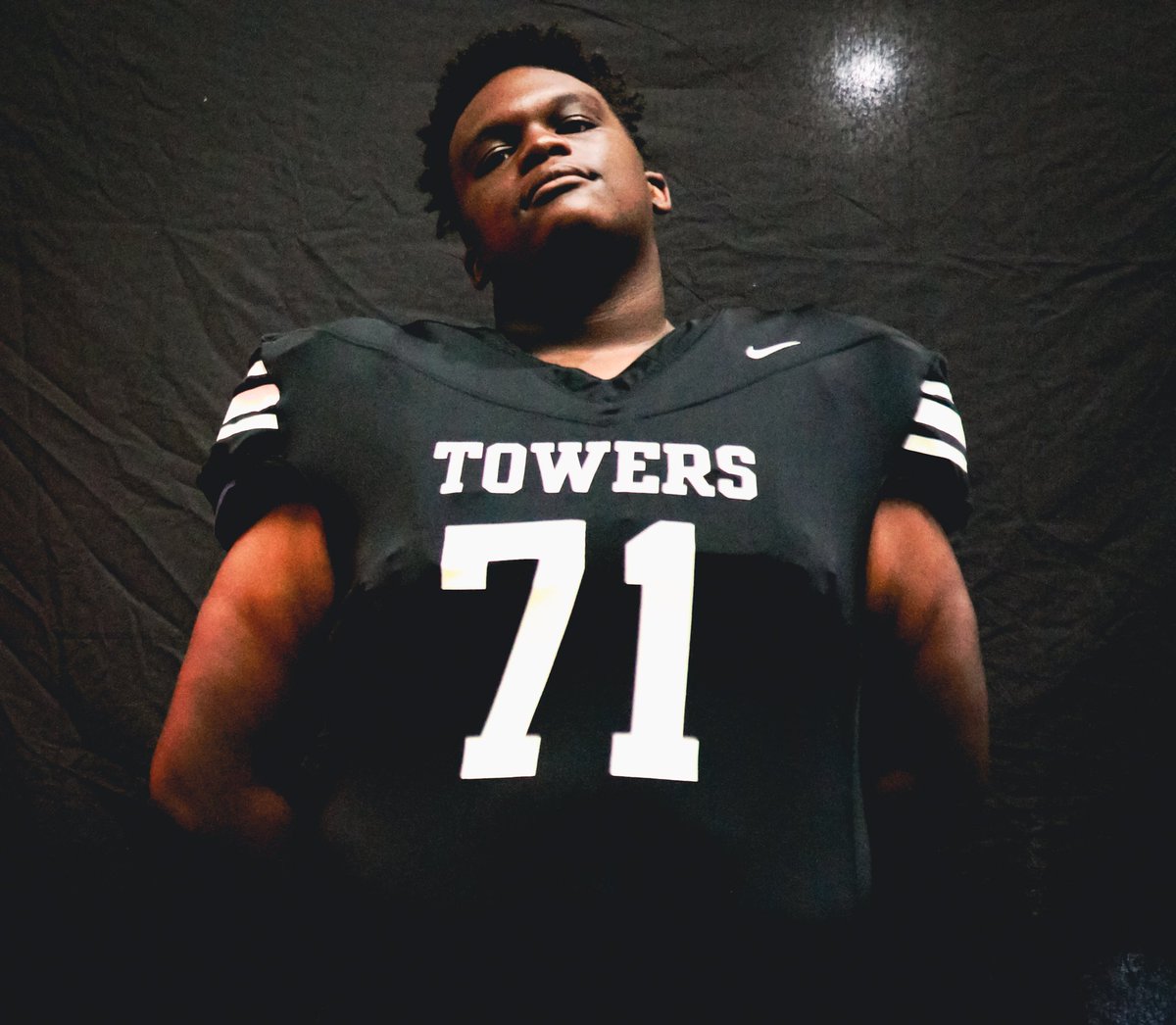 CoachJohnson_13's tweet photo. Colleges Coaches be sure to stop by and chat it up about our Young men here at Towers High School during tomorrow’s Dekalb County Recruiting Fair @ Tucker High School‼️ Plenty of high quality young men with GRADES  &amp; CHARACTER to match! #TitanDNA @ATLRecruits @CoachRaw_ https://t.co/kNYMzSLkMn