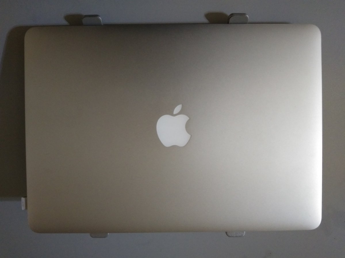 binary_gelo's tweet image. The power, it&apos;s in the air!🤓

Glad I bought this laptop. I have been working without even charging for 10 hours. What a productivity beast! 😍

#programmerschoice