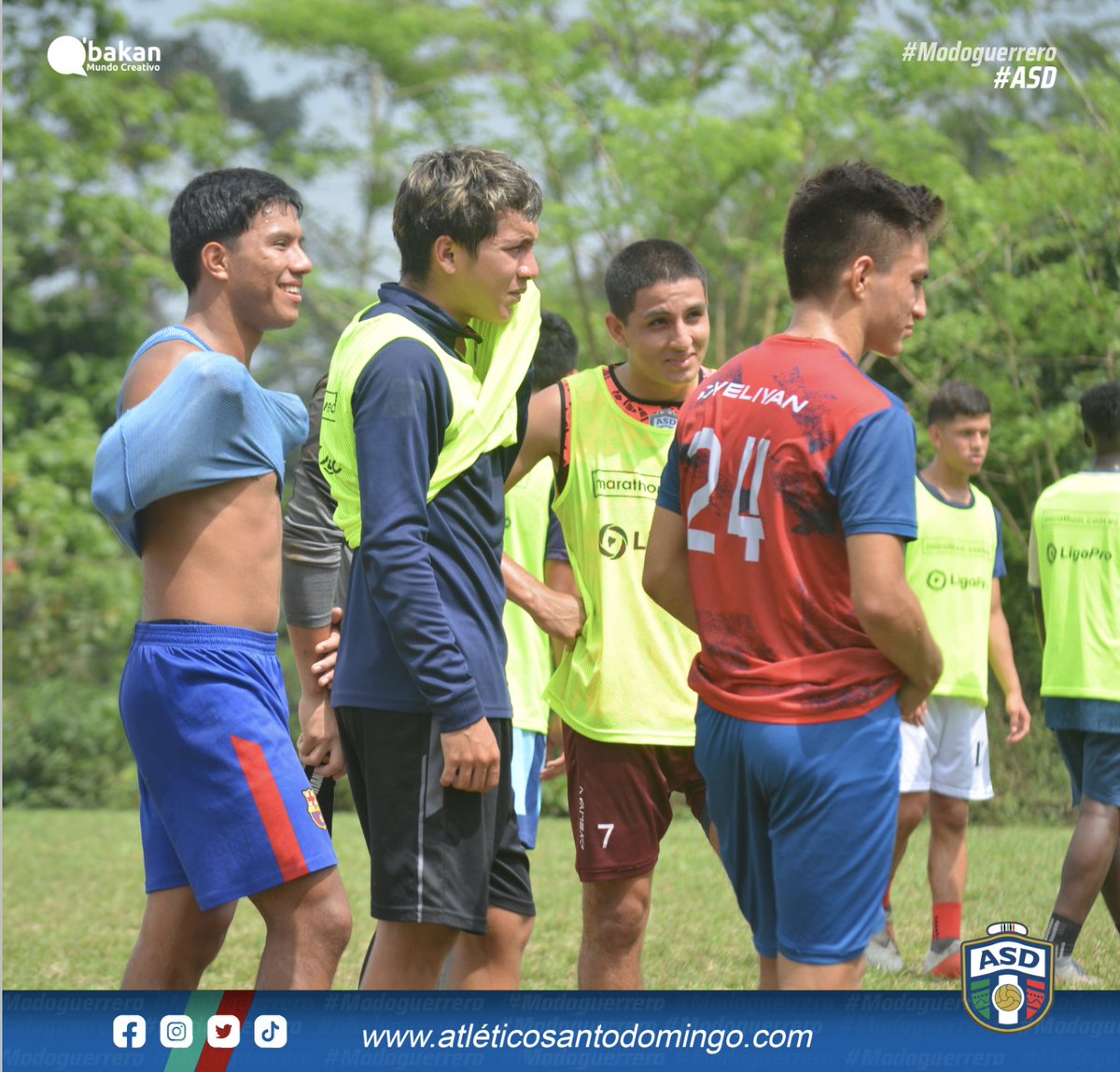 CDASantoDomingo's tweet photo. #Qbakan Un gran mes de trabajo duro junto a nuestros Guerreros #Sub18 seguimos enfocados y preparando la tribu para el #ModoGuerrero2022
#PipBowling #GarageGroup #OjedaRentaCar #GYMPROBST #OrionSeguros 💪💙❤️💚 https://t.co/xd6jSyHJNb