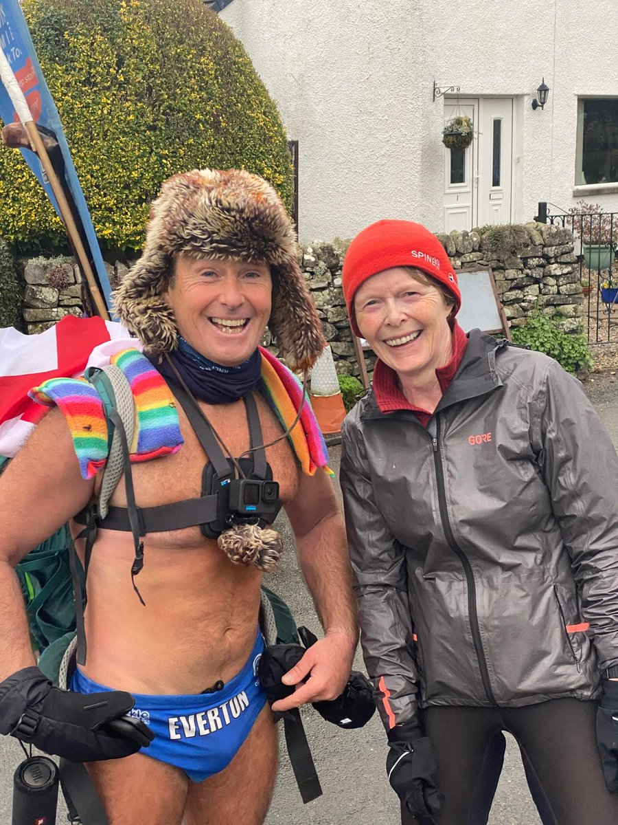 Chance mtg with legend <a href="/speedomick/">Speedomick</a> on my run today as he nears end of his 2500 mile walk around UK &amp; Ireland raising money to help get homeless folk off the streets during winter. What a 🌟

www.thespeedomickfoundation
#helpthehomeless #makeadifference #mentalhealthawareness